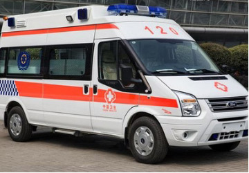 郧西县救护车租赁