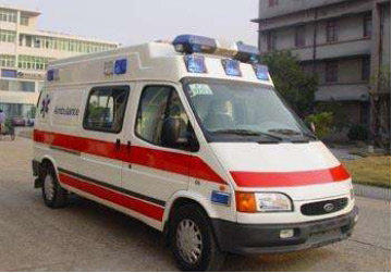 郧西县救护车租赁